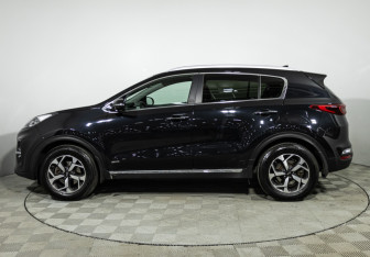 Подержанный автомобиль Kia Sportage 2020 года (8 фото)