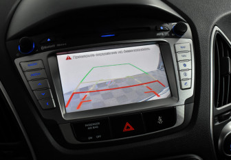 Подержанный автомобиль Hyundai ix35 2012 года (17 фото)