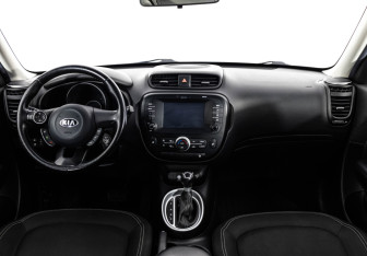 Подержанный автомобиль Kia Soul 2017 года (10 фото)