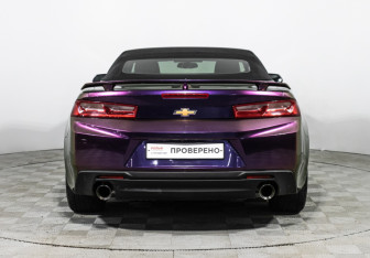 Подержанный автомобиль Chevrolet Camaro Coupe 2017 года (6 фото)