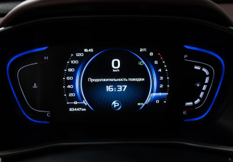 Подержанный автомобиль Geely Coolray 2023 года (12 фото)
