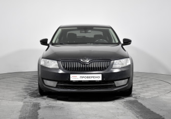 Подержанный автомобиль Skoda Octavia Liftback 2014 года (2 фото)