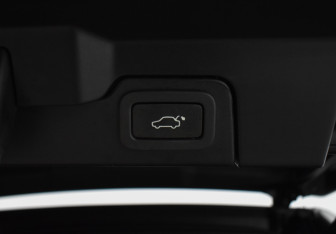 Подержанный автомобиль Land Rover Range Rover Evoque 2015 года (22 фото)