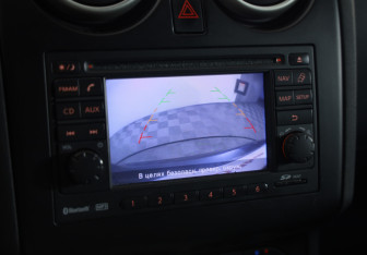 Подержанный автомобиль Nissan Qashqai 2010 года (12 фото)