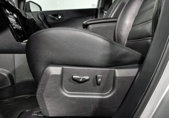 Подержанный автомобиль Renault Koleos 2014 года (12 фото)