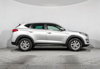 Подержанный автомобиль Hyundai Tucson 2018 года (4 фото)