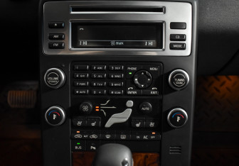 Подержанный автомобиль Volvo XC70 2008 года (15 фото)