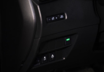 Подержанный автомобиль Nissan X-Trail 2021 года (20 фото)