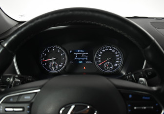 Подержанный автомобиль Hyundai Santa Fe 2021 года (13 фото)