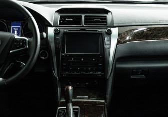 Подержанный автомобиль Toyota Camry Sedan 2017 года (13 фото)