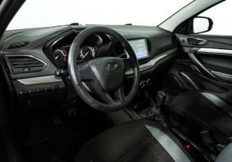 Подержанный автомобиль LADA (ВАЗ) Vesta Sedan 2024 года (11 фото)
