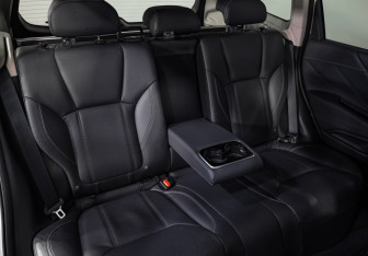 Подержанный автомобиль Subaru Forester Suv 2018 года (32 фото)