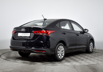 Подержанный автомобиль Hyundai Solaris Sedan 2020 года (5 фото)