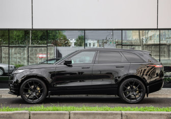 Подержанный автомобиль Land Rover Range Rover Velar 2017 года (9 фото)