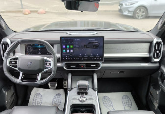 Подержанный автомобиль Jetour T2 2024 года (18 фото)