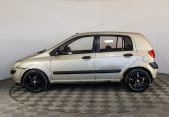 Подержанный автомобиль Hyundai Getz 2005 года (8 фото)