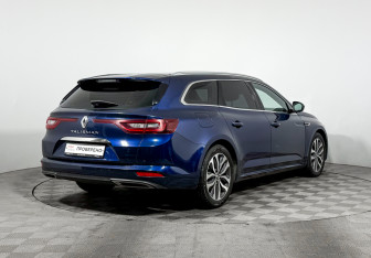 Подержанный автомобиль Renault Talisman Wagon 2016 года (5 фото)