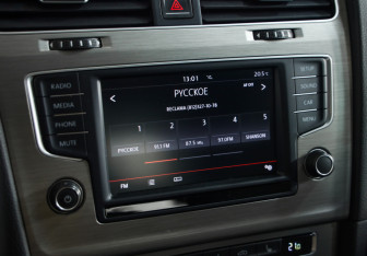 Подержанный автомобиль Volkswagen Golf Hatchback 2015 года (12 фото)