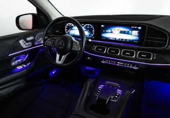 Подержанный автомобиль Mercedes-Benz GLE 2020 года (25 фото)