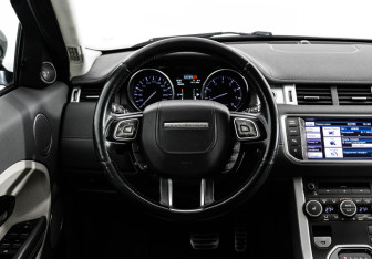 Подержанный автомобиль Land Rover Range Rover Evoque 2011 года (12 фото)