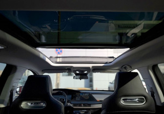 Подержанный автомобиль Changan UNI-K 2023 года (22 фото)