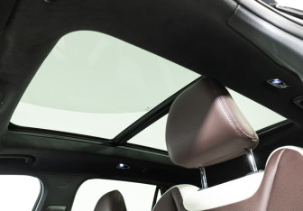 Подержанный автомобиль Geely Monjaro 2023 года (20 фото)