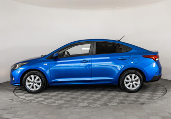 Подержанный автомобиль Hyundai Solaris Sedan 2020 года (8 фото)