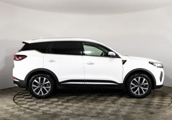 Подержанный автомобиль Chery Tiggo 7 Pro Max 2023 года (4 фото)