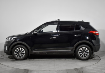 Подержанный автомобиль Hyundai Creta 2019 года (8 фото)