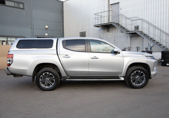 Подержанный автомобиль Mitsubishi L200 2021 года (7 фото)