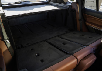 Подержанный автомобиль BMW X5 2020 года (36 фото)