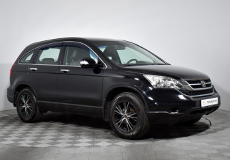 Подержанный автомобиль Honda CR-V 2011 года (3 фото)