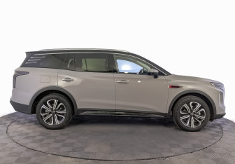 Новый Hongqi HS7 2025 (4 фото)