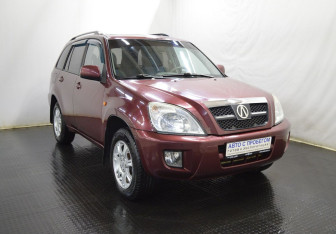 Подержанный автомобиль Chery Tiggo (T11) 2011 года (3 фото)
