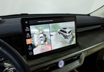 Подержанный автомобиль Tank 500 2023 года (33 фото)