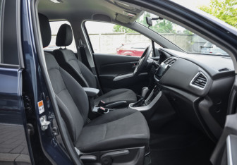 Подержанный автомобиль Suzuki SX4 Hatchback 2021 года (20 фото)
