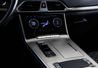 Подержанный автомобиль Exeed TXL 2022 года (14 фото)