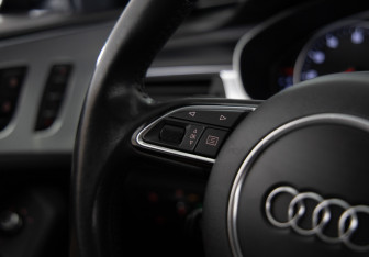 Подержанный автомобиль Audi A6 allroad 2018 года (14 фото)