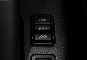 Подержанный автомобиль Suzuki SX4 Hatchback 2010 года (21 фото)