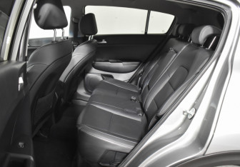 Подержанный автомобиль Kia Sportage 2020 года (11 фото)