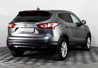 Подержанный автомобиль Nissan Qashqai 2018 года (5 фото)