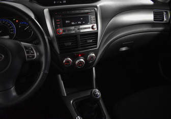 Подержанный автомобиль Subaru Forester Suv 2011 года (17 фото)