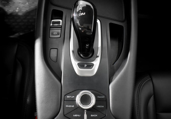 Подержанный автомобиль Haval F7 2021 года (11 фото)