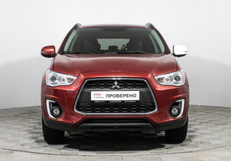 Подержанный автомобиль Mitsubishi ASX 2014 года (2 фото)