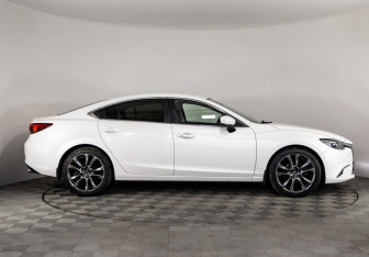 Подержанный автомобиль Mazda 6 Sedan 2018 года (4 фото)