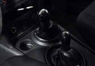 Подержанный автомобиль Chevrolet Niva 2011 года (14 фото)