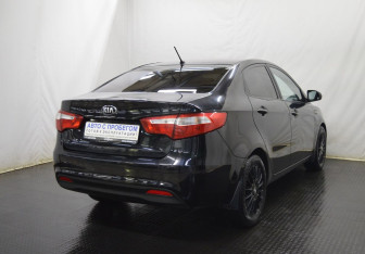 Подержанный автомобиль Kia Rio Sedan 2014 года (5 фото)