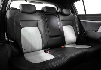 Подержанный автомобиль Kia Sportage 2014 года (19 фото)