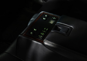 Подержанный автомобиль Toyota Camry Sedan 2012 года (20 фото)