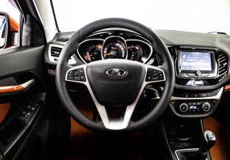 Подержанный автомобиль LADA (ВАЗ) Vesta Wagon 2019 года (10 фото)